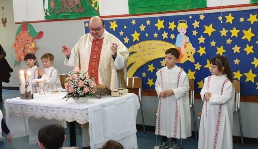  Christmas Mass in the school