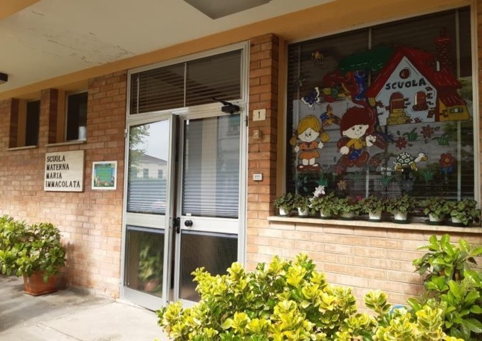 Kindergarten entrance