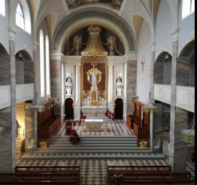 Interno chiesa